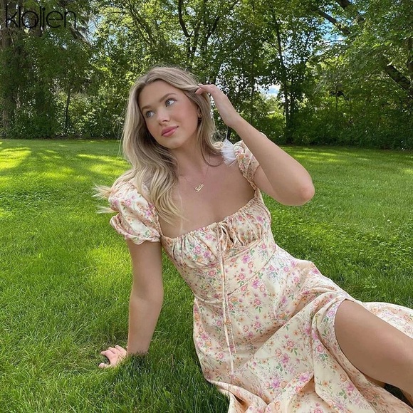 Floral Midi Dress - Picture 5 of 16